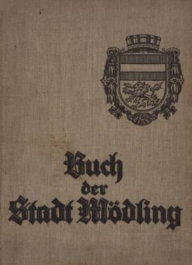 Ein Bild, das Text, drauen, stehend, Person enthlt.

Automatisch generierte Beschreibung